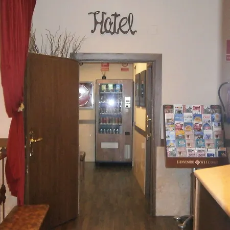 Otel Adagio