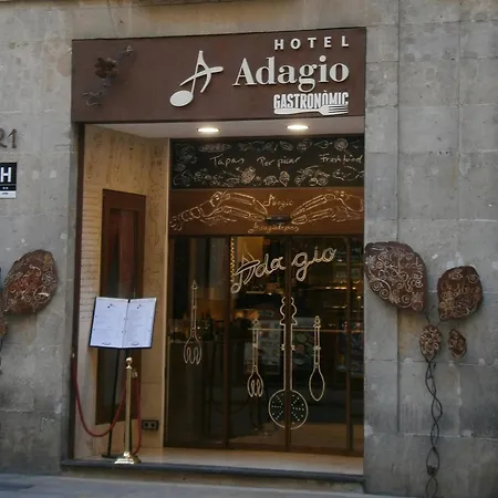 Hotell Adagio 2*