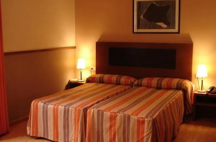 Hotel Adagio 2*