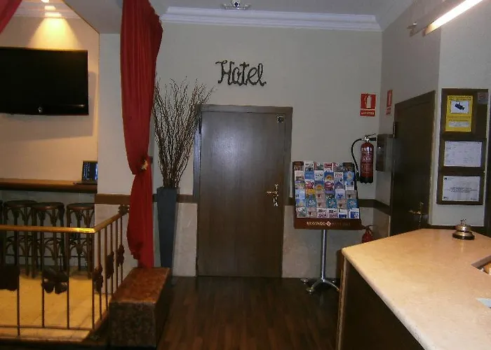 Hotel Adagio 2*