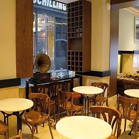 Hotell Adagio