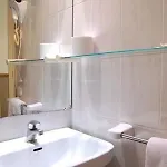 Adagio Hotel 2*