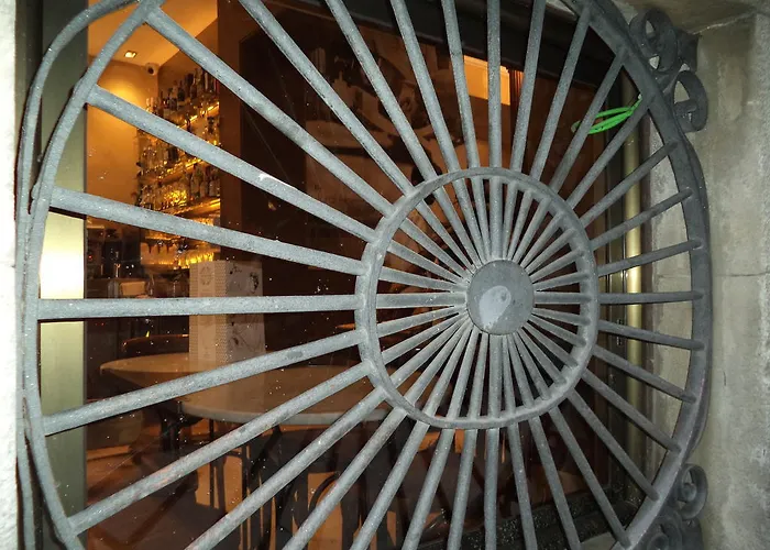 Adagio 2* برشلونة